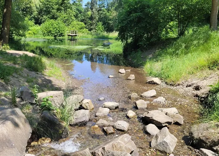 Grosse 2 Mit Bad Dusche Und Badewanne *